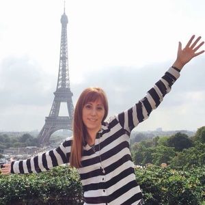 Meet your Posher, Cynthia